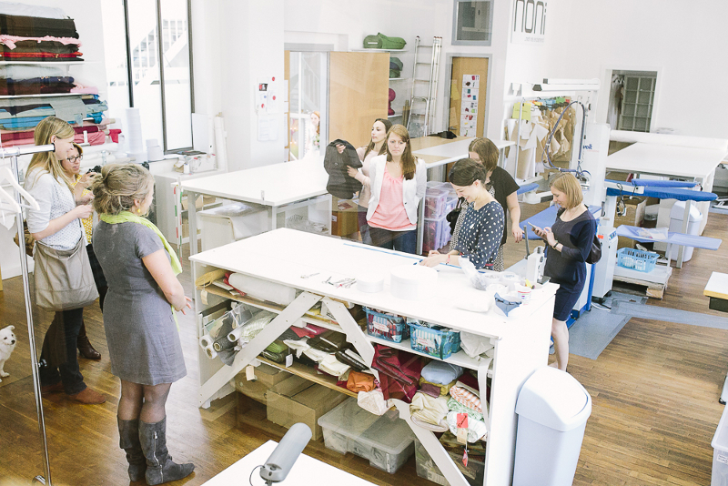 VerruecktnachHochzeit_Noni2014_LE HAI LINH+VIOLETA PELIVAN -12 VerruecktnachHochzeit_Noni2014_LE HAI LINH+VIOLETA PELIVAN -12