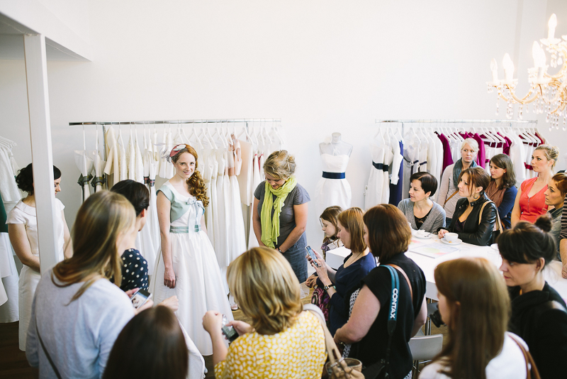 VerruecktnachHochzeit_Noni2014_LE HAI LINH+VIOLETA PELIVAN -3